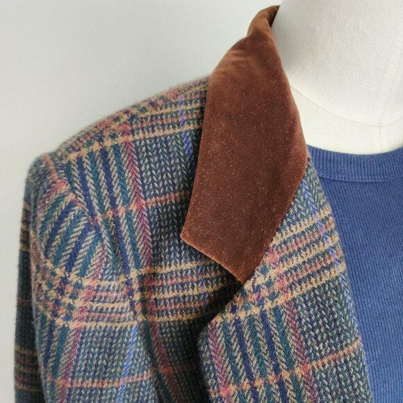 Vintage Plaid Blazer Size: 14P - Picture 2 of 16